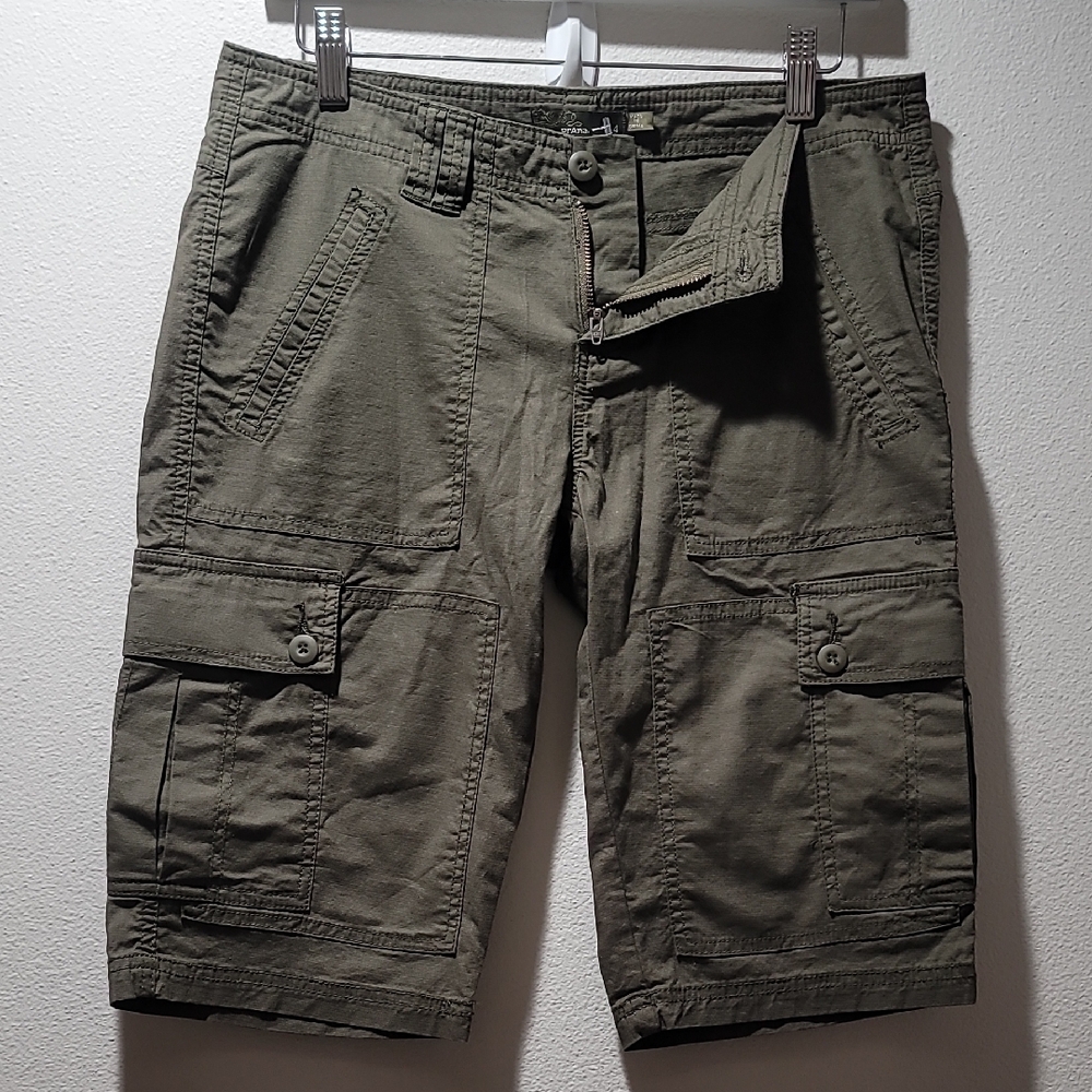 PrAna Casual Active Wear 4 Khaki Green Bermuda Athletic Hiking Cargo Short Women
